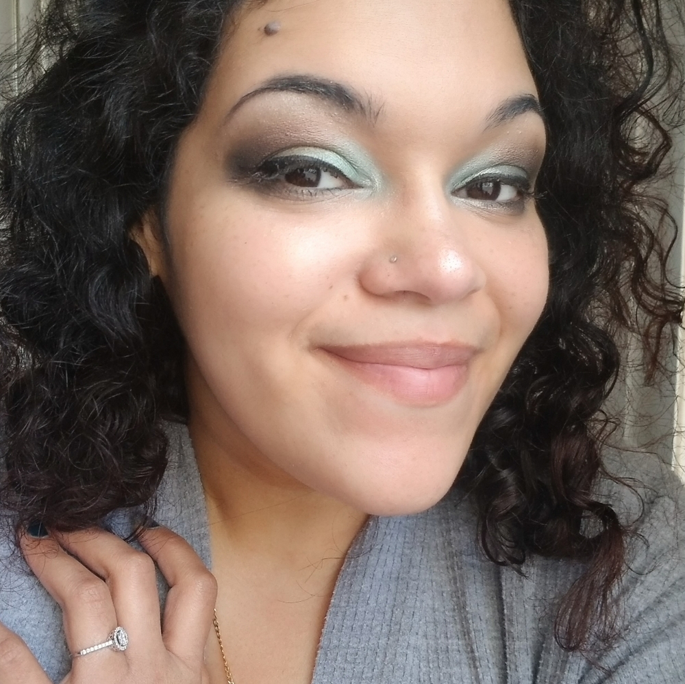 Meet your Posher, Rebecca espinal